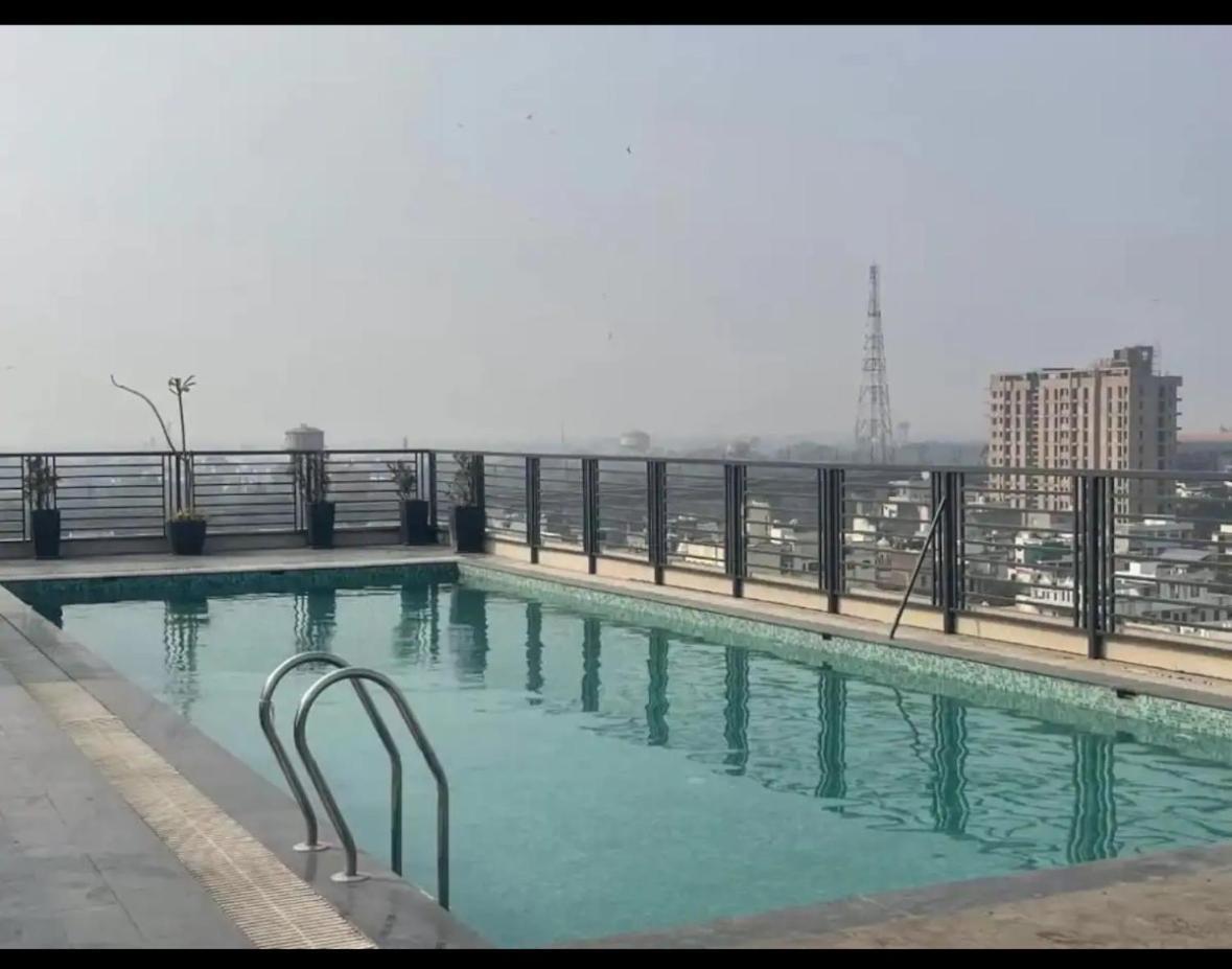 Sheesh Mahal - Family Studio Apt W Pool Jaipur Eksteriør bilde